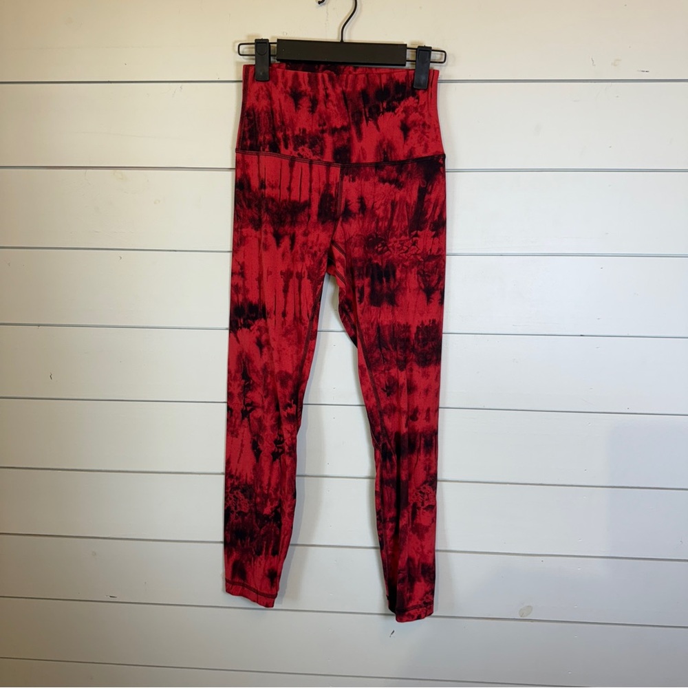 Lululemon align‎ pant II 25" Game Day Red and Black women's size 4